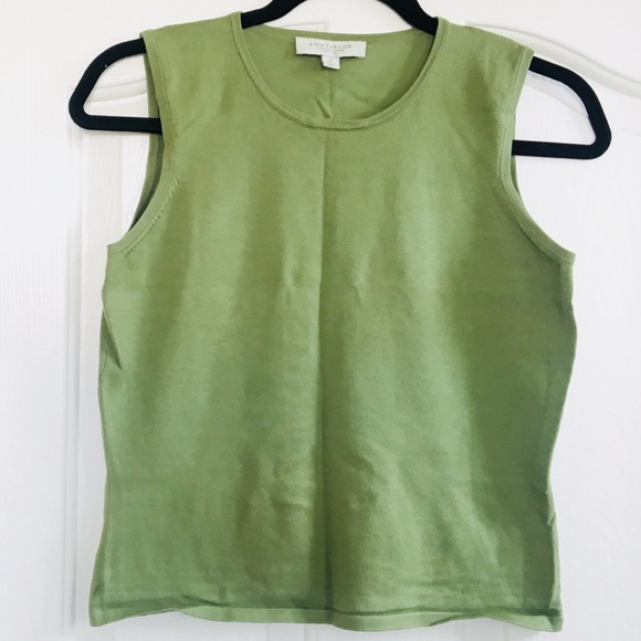 Green Sleeveless Woven Top - Picture 2 of 4